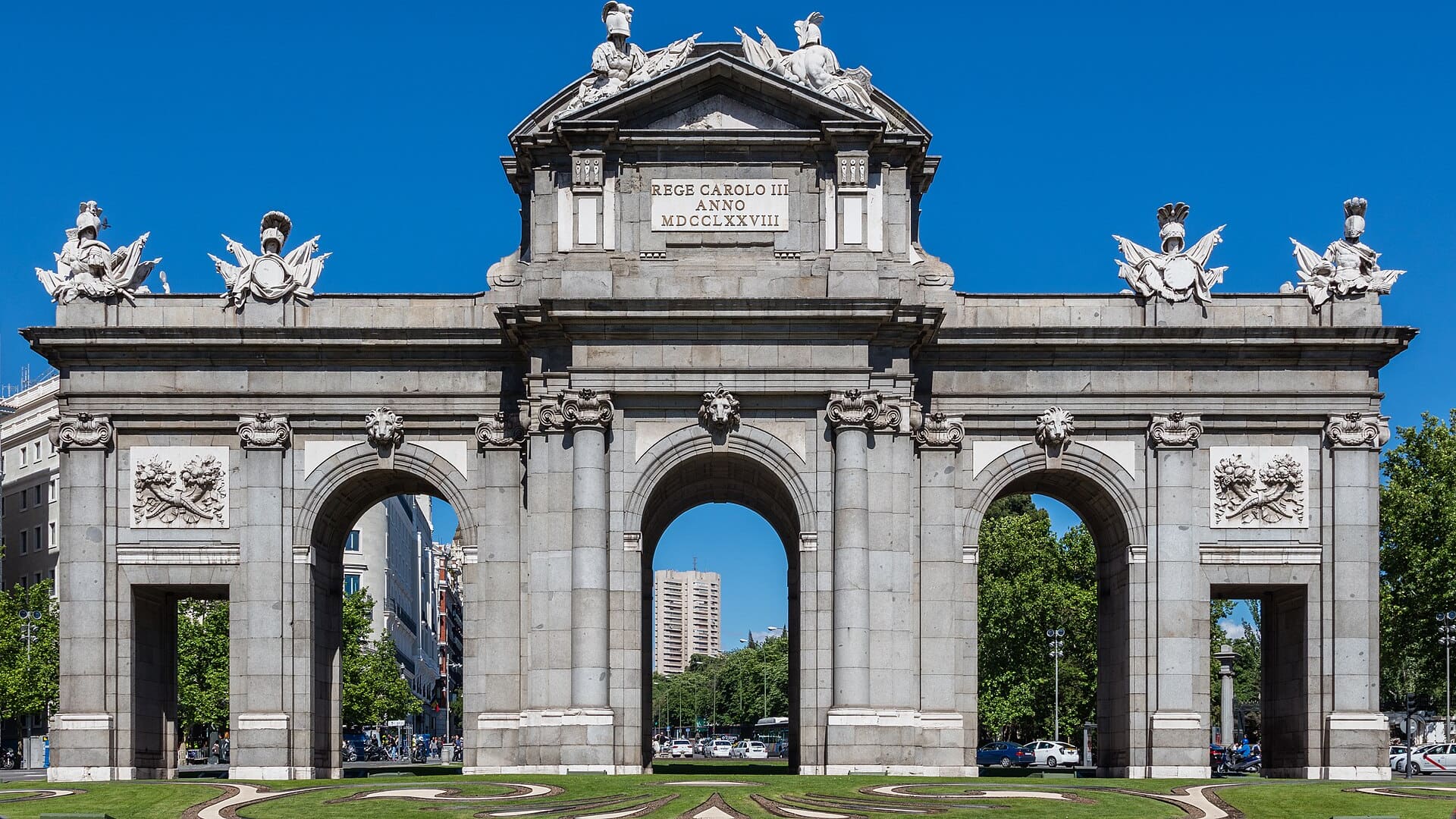 Puerta de Alcalá, Madrid